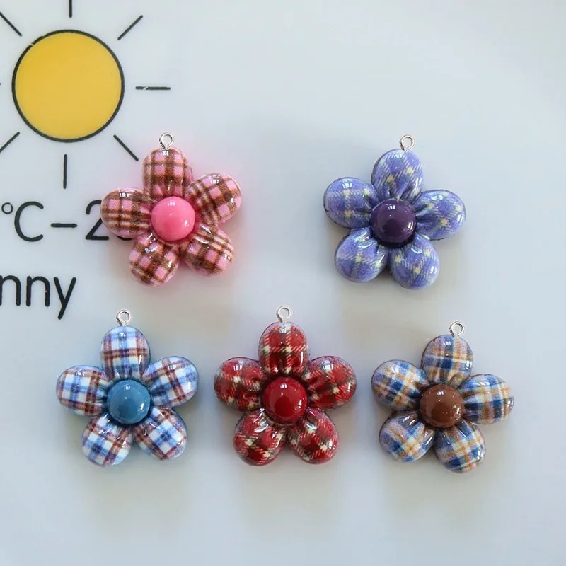The Art And Craft Of Jewelry - 10Pcs Liontin Resin Bunga Manis Untuk